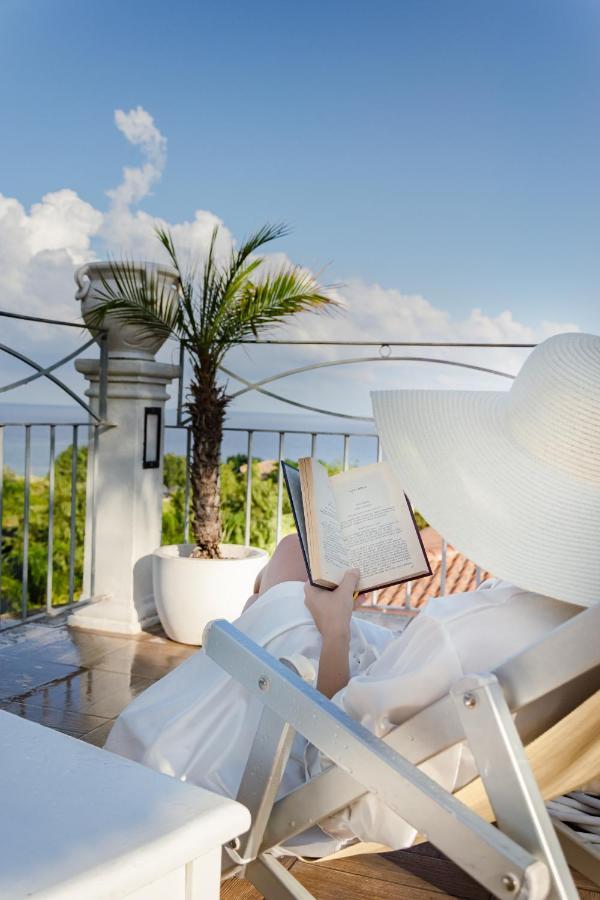 Residence Porto Ulisse Parghelia Εξωτερικό φωτογραφία