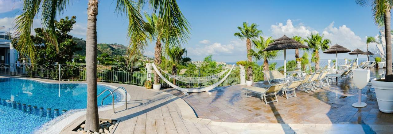 Residence Porto Ulisse Parghelia Εξωτερικό φωτογραφία