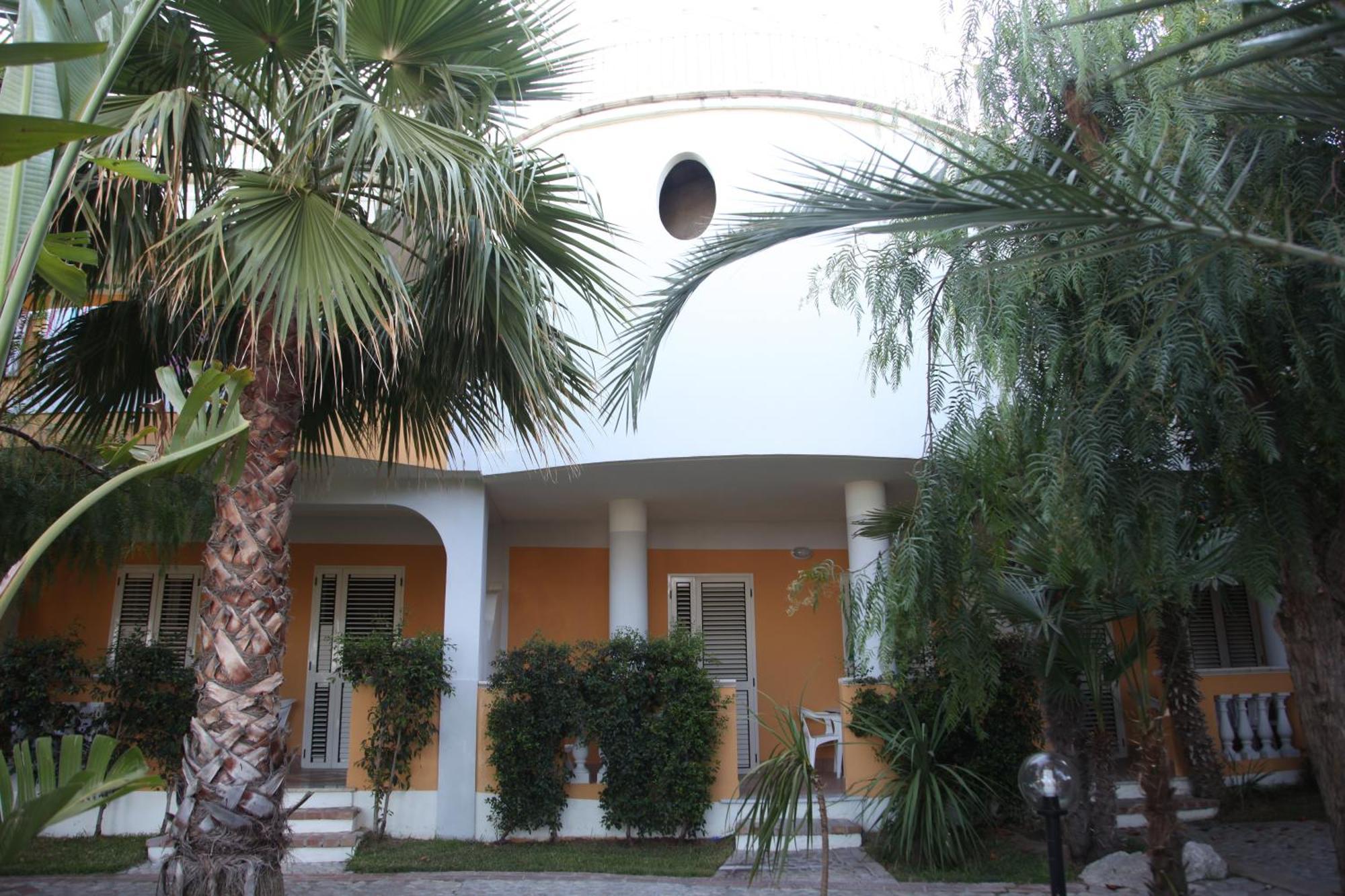 Residence Porto Ulisse Parghelia Εξωτερικό φωτογραφία